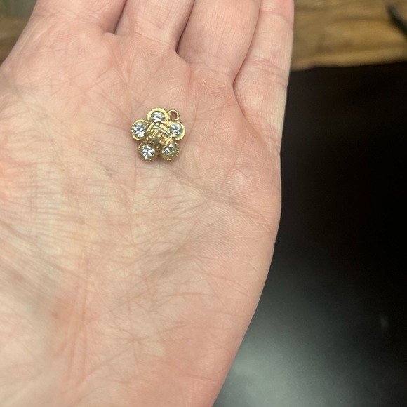 RARE CHANEL CC Faux Diamond Pendant - Picture 7 of 9